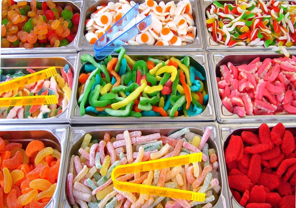 Large-Select-and-Mix-Christmas-Sweets-Package-1024x721